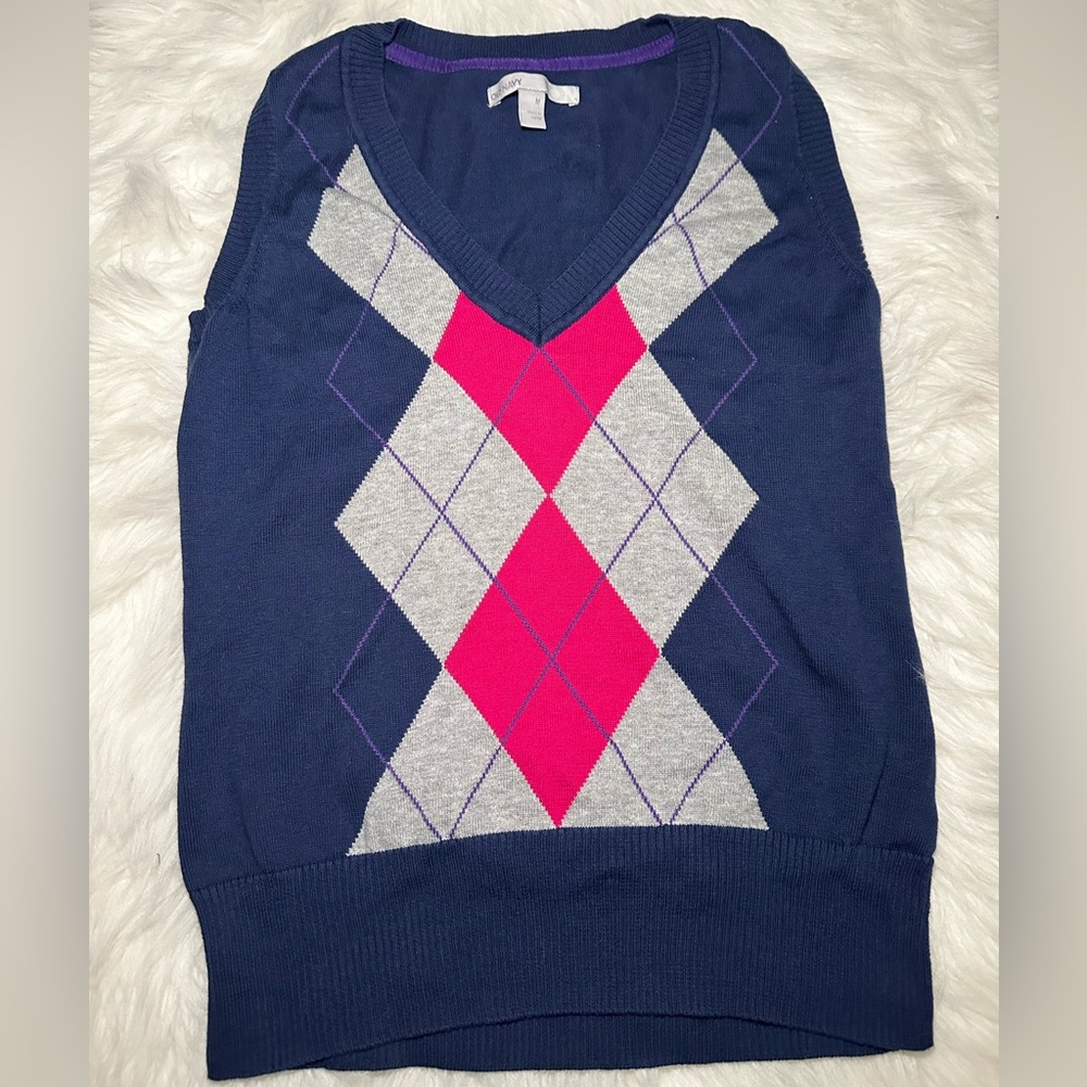 Old Navy Argyle Sweater Vest, Size Medium